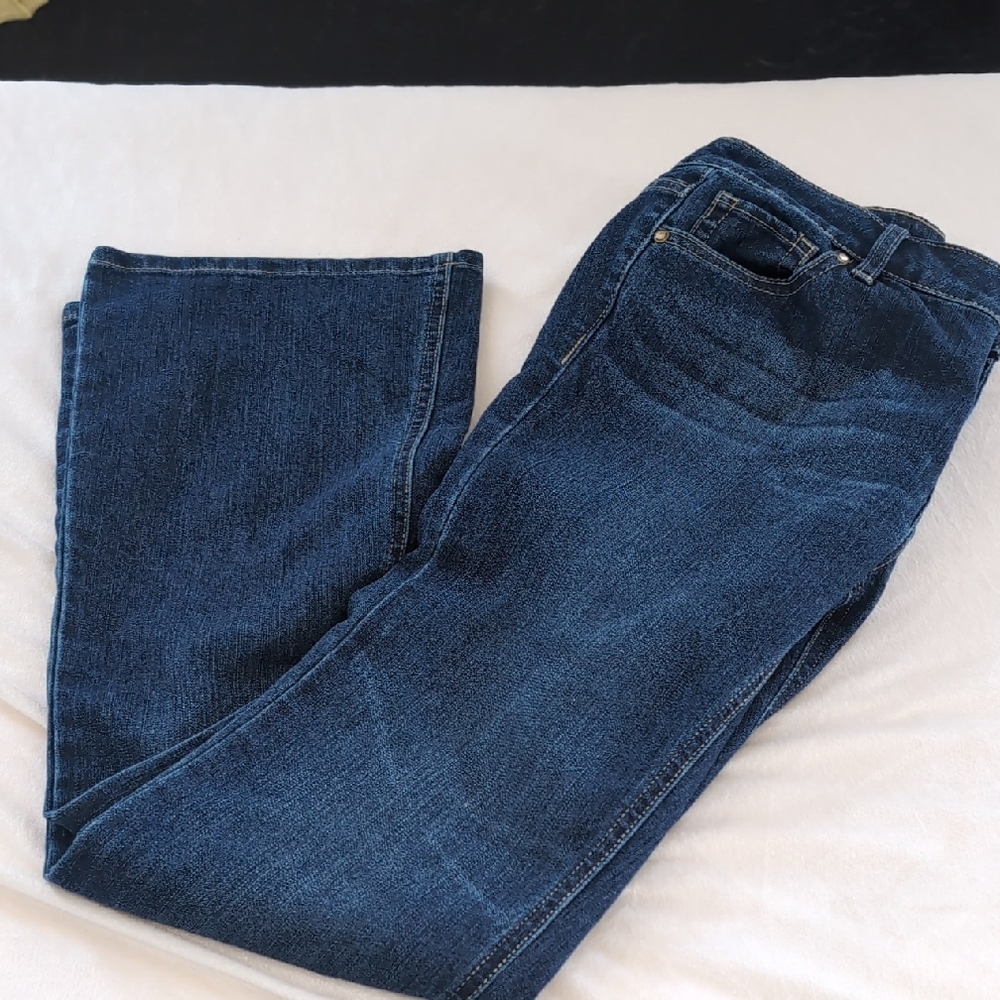 Y2K Women's Size 6 Daisy Fuentes Dark Wash Flared Jeans